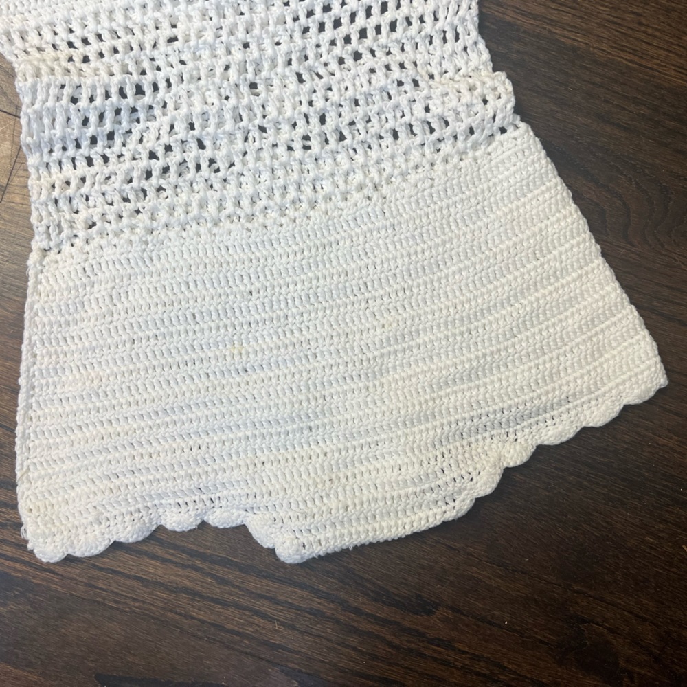 Absolutely stunning Hand Crochet romper or bathing suit! White cotton yarn small - Picture 10 of 13